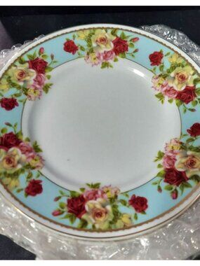 Vintage Sorelle Fine Porcelain Floral Salad Plates Set Of 6 With Gold Trim